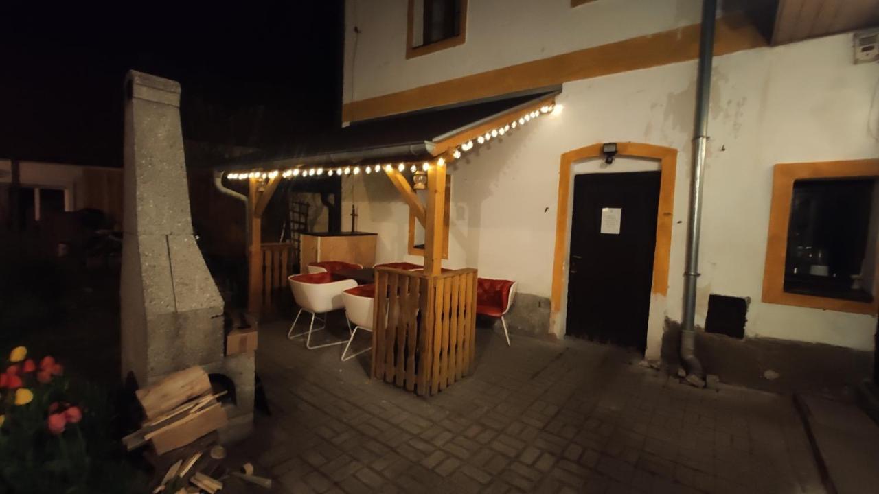 H@M Penzion Žlutice Eksteriør bilde