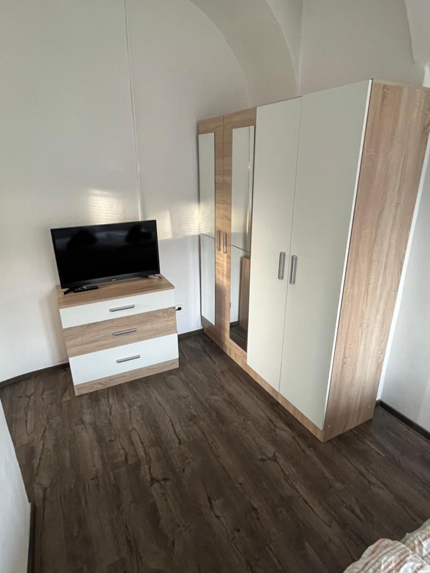 H@M Penzion Žlutice Eksteriør bilde